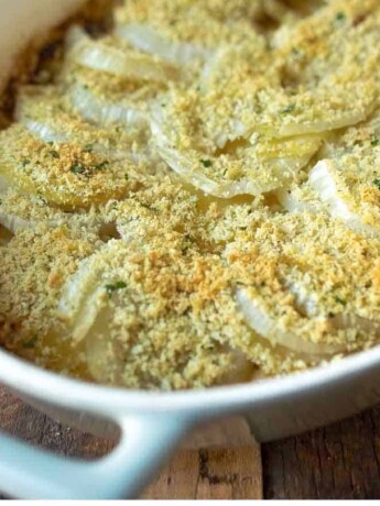 Browned breadcrumbs on top of baked fennel and apple