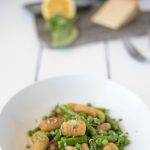 Gnocchi asparagus and peas in a bowl