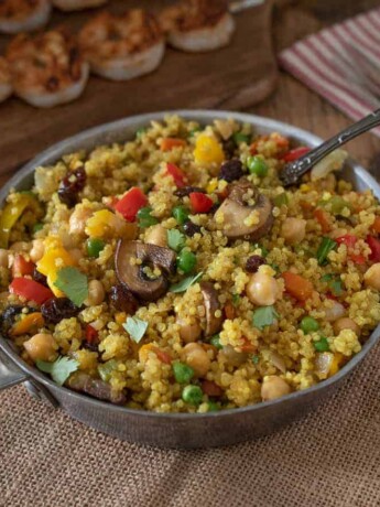 Colorful vegetables in this vibrant curry quinoa recipe