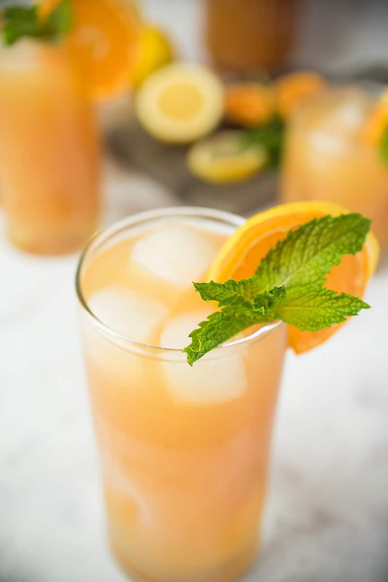 Earl Grey lemonade is a perfectly refreshing and easy drink to keep you cool all summer long. Earl grey tea with its bergamot orange infused flavor is mixed with fresh lemonade for a tart, tangy, delicious drink.
