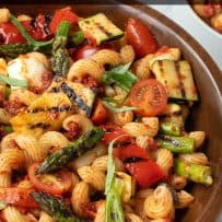 Pasta mixed with grilled vegetables