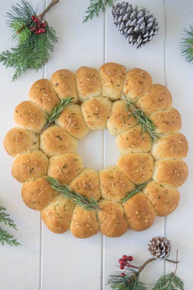 Bread rolls in the shape of a holiday wreath