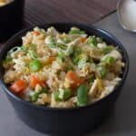 Green beans, carrots and peas in rice