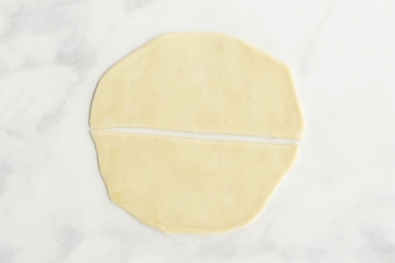 2 halves of dough for samosa