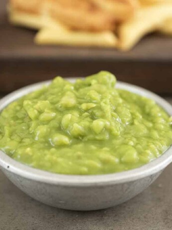 A bowl of mushy peas