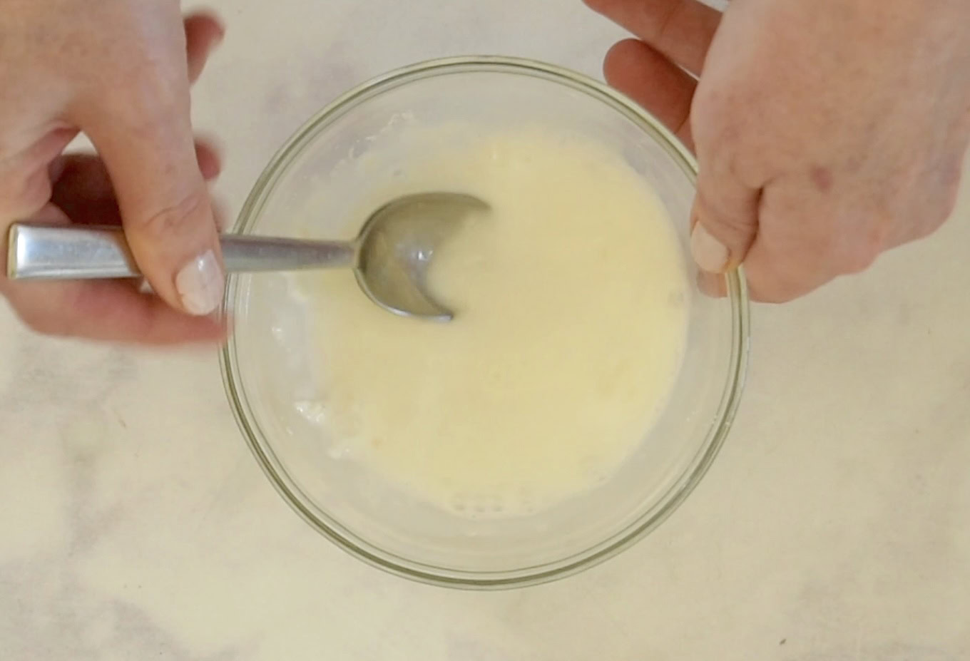 Mixing cornstarch and water